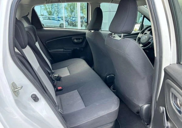 Toyota Yaris cena 59900 przebieg: 79497, rok produkcji 2018 z Głubczyce małe 436